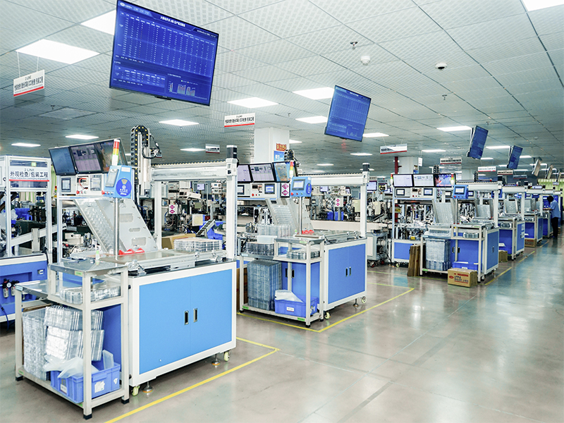 微动开关生产车间